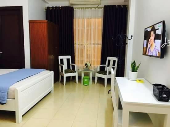 Hotel Mini Phu Tho Buitenkant foto
